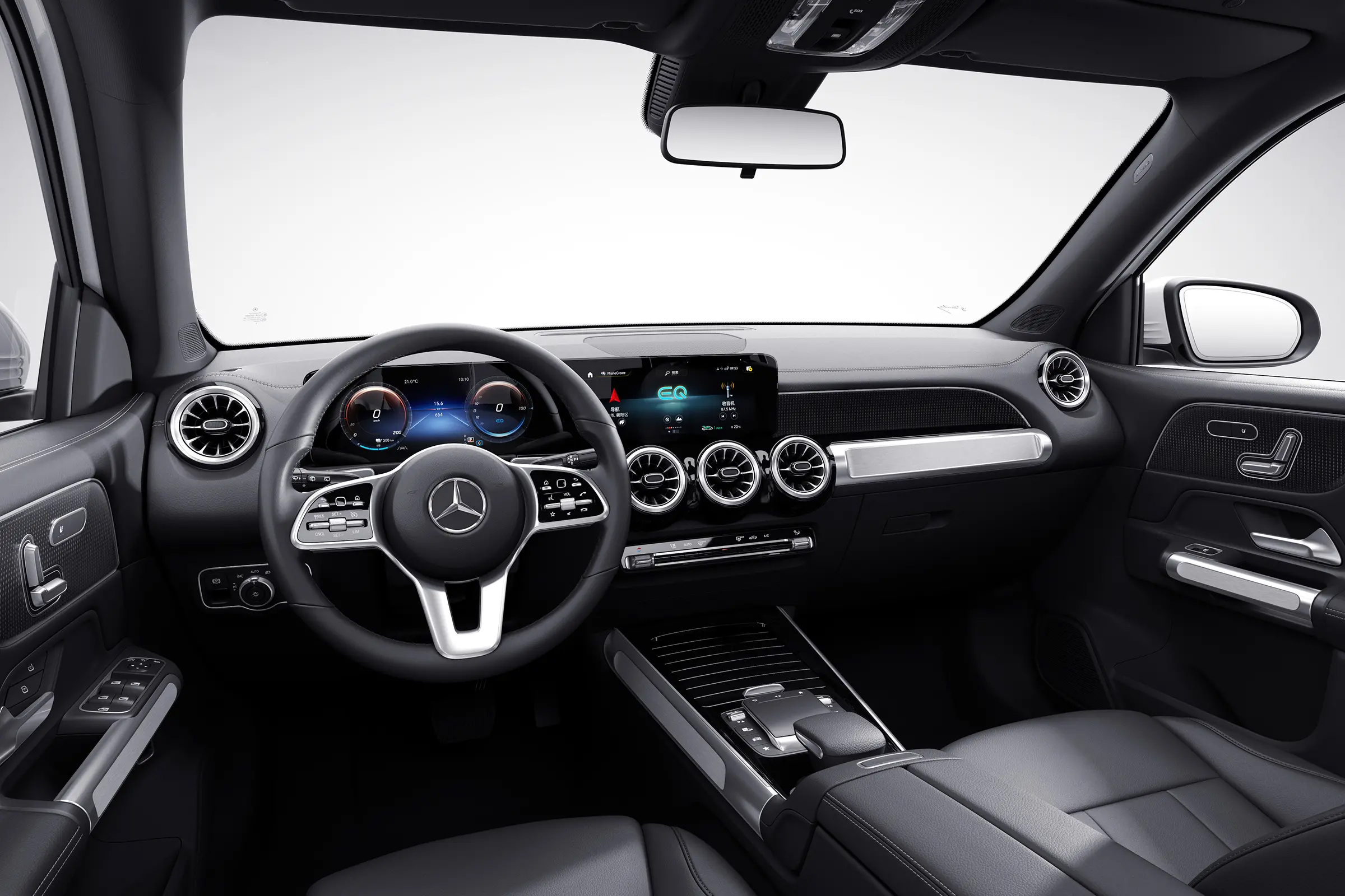 Сравнение Mercedes-Benz EQB vs BMW iX3